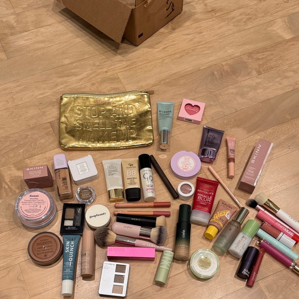 Lot cosmetics Used New Kosas Pixi Ciele Saie RMS Skinn Dior DreamSkin Caudalie